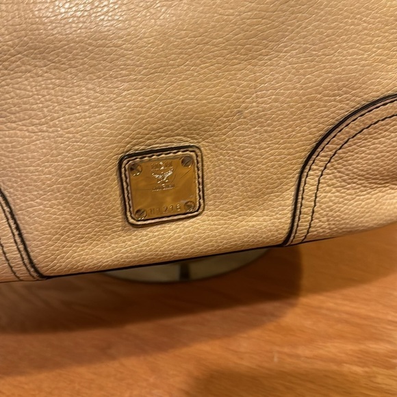 MCM Satchel all leather with studs - Picture 6 of 9